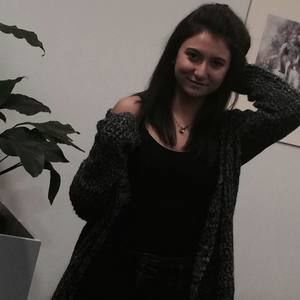 Meet your Posher, Carla